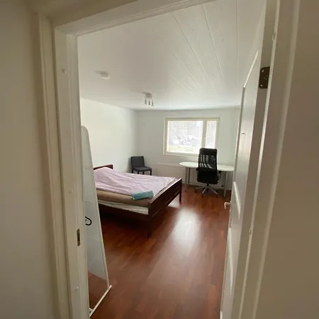 Big Duplex, 15min To Or Naantali 펜션 투르쿠