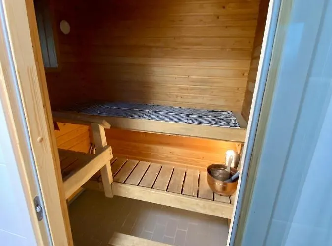 Big Duplex, 15min To Or Naantali 펜션