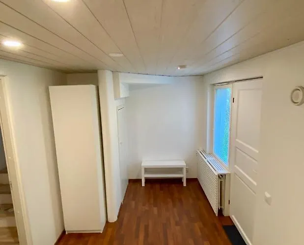 펜션 Big Duplex, 15min To Or Naantali 투르쿠